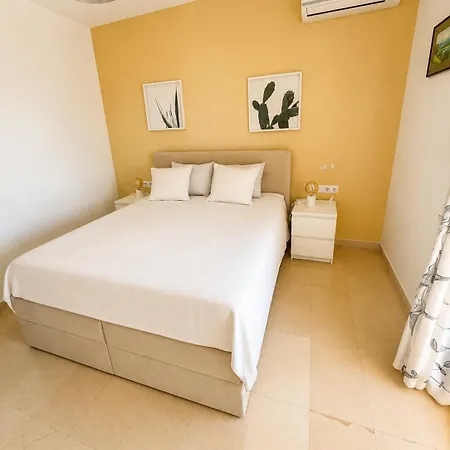 Daire Marijam Hvar Town